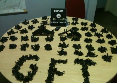  Traficante enterrava a droga no quintal de casa